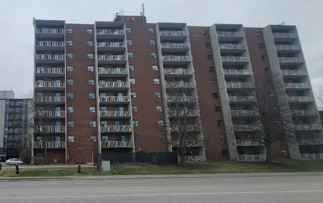 Nottingham Tower Apartments - EIFS Council of Canada